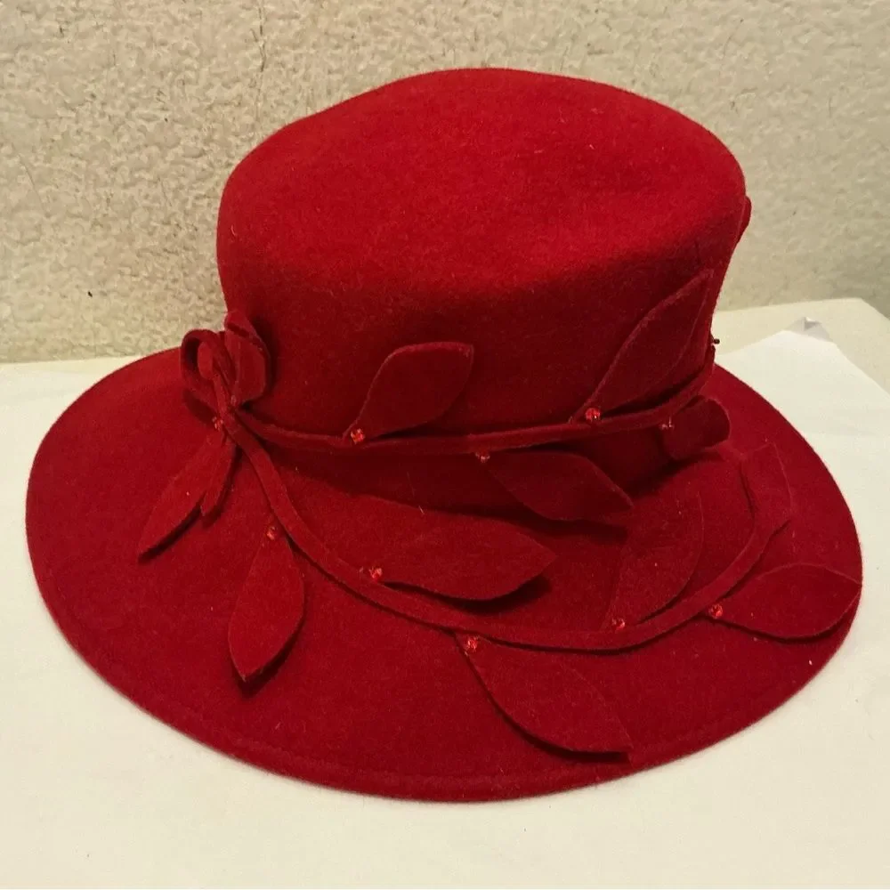 Betmar Raspberry Leaf-Embellished Hat